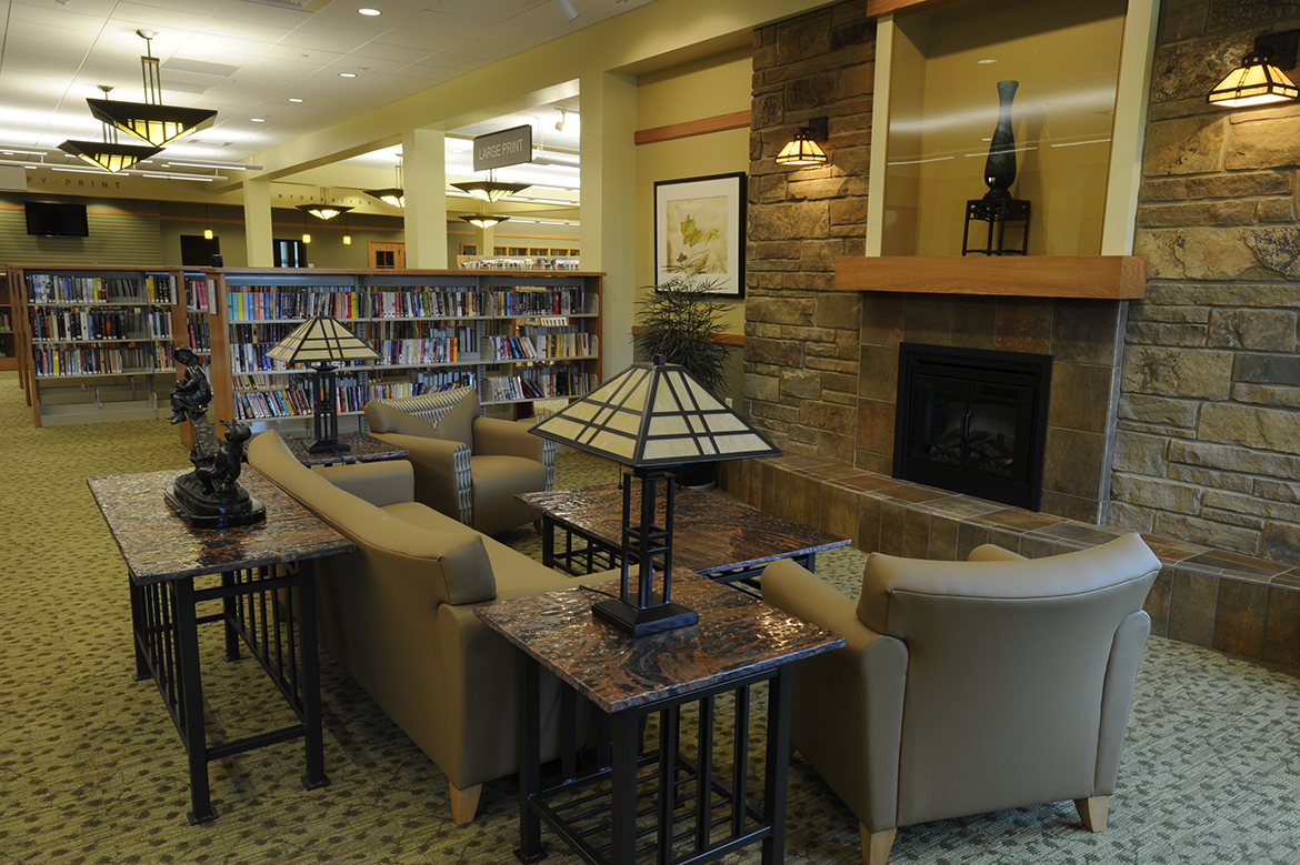 Interior shot of the Donald W. Reynolds Baxter County Library
