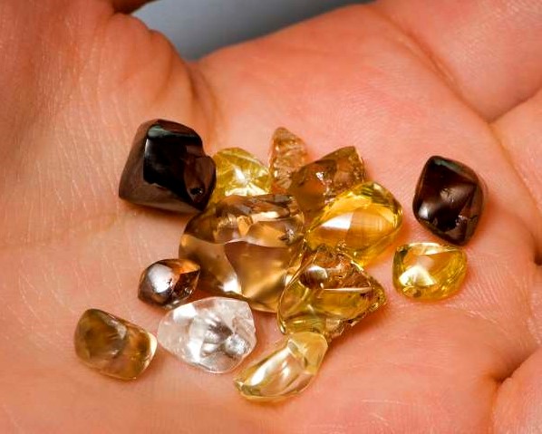 Diamonds in Hand Diamonds in Hand